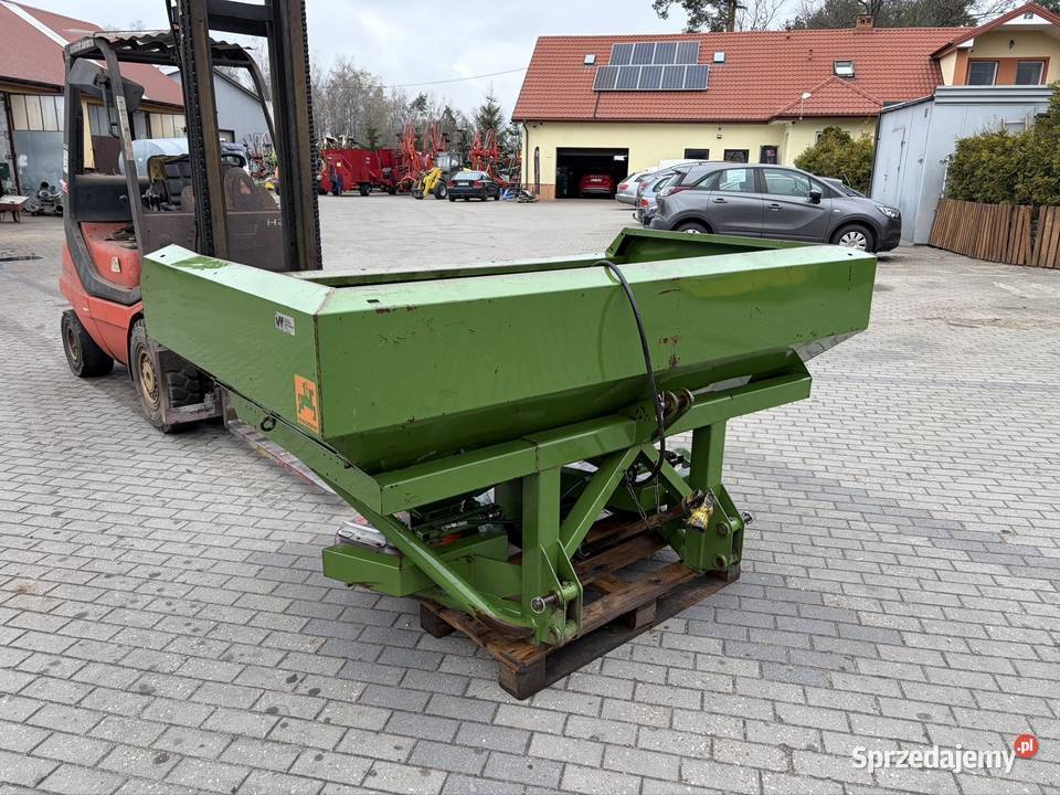 Rozsiewacz nawozów Amazone U 1500 siewka siewnik Myszyniec