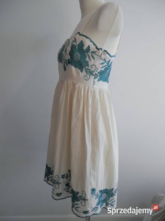 Sukienka Bawełniana Kremowa Haftowana podlaskie Łomża