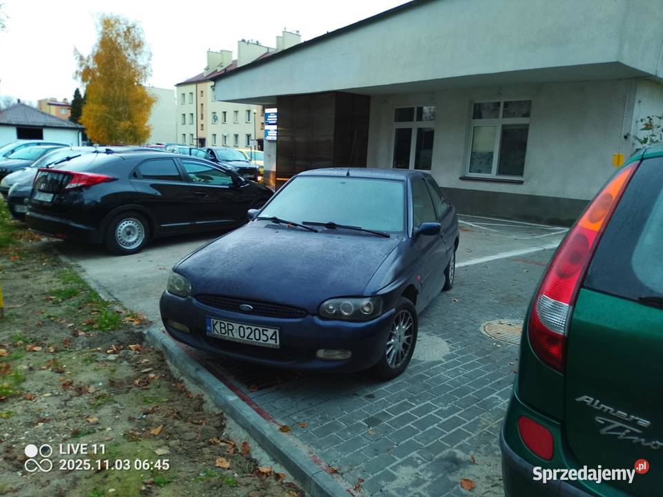 Ford Escort 18 Limitowana edycja Gnojnik sprzedam