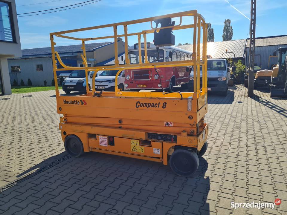 Podnośnik nożycowy Haulotte Compact 8 wys