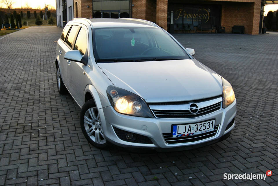 Opel Astra Zarejestrowany ważne opłaty lubelskie Modliborzyce