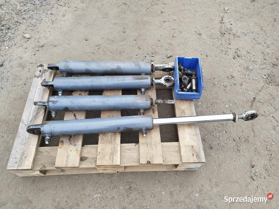 Siłownik hydrauliczny tłok Złożony 71 wielkopolskie Strzyżew