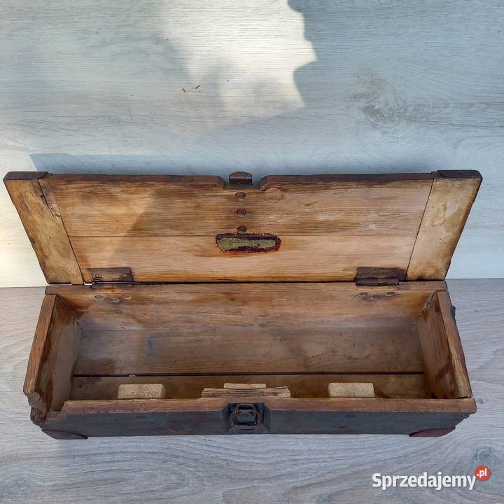 Oryginalna niemiecka drewniana skrzynka na