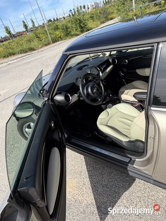 MINI Cooper R56 2011 16 b Automat pomorskie