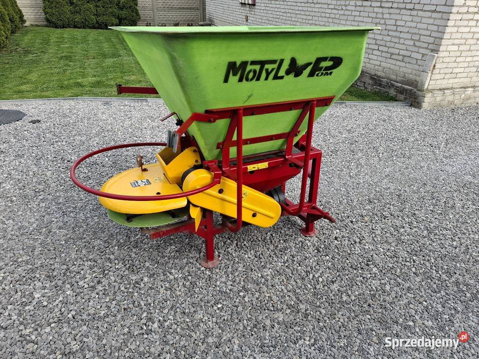 Rozsiewacz do nawozu MOTYL 600 Maszyny rolnicze mazowieckie