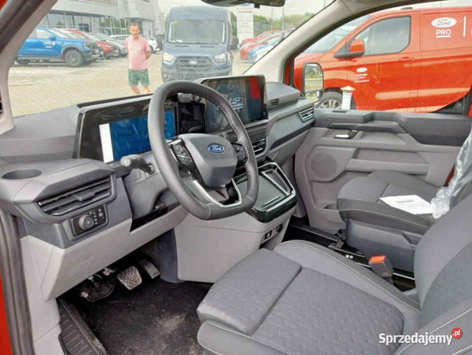 Ford Tourneo Custom PHEV 232 Plugin Kamera 360 czujnik parkowania Tourneo Custom Szczecinek