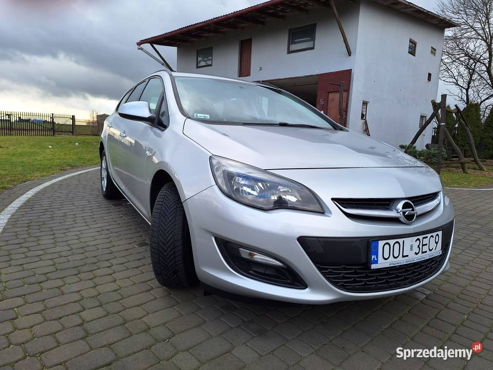 Sprzedam Astra J Sport Tourier 238000km Motoryzacja opolskie Rudniki