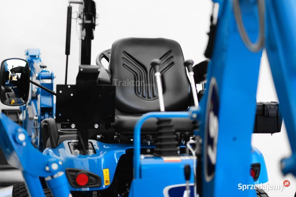 LS Tractor MT125 4x4 247 TURF koparka LB1107 podkarpackie Tajęcina