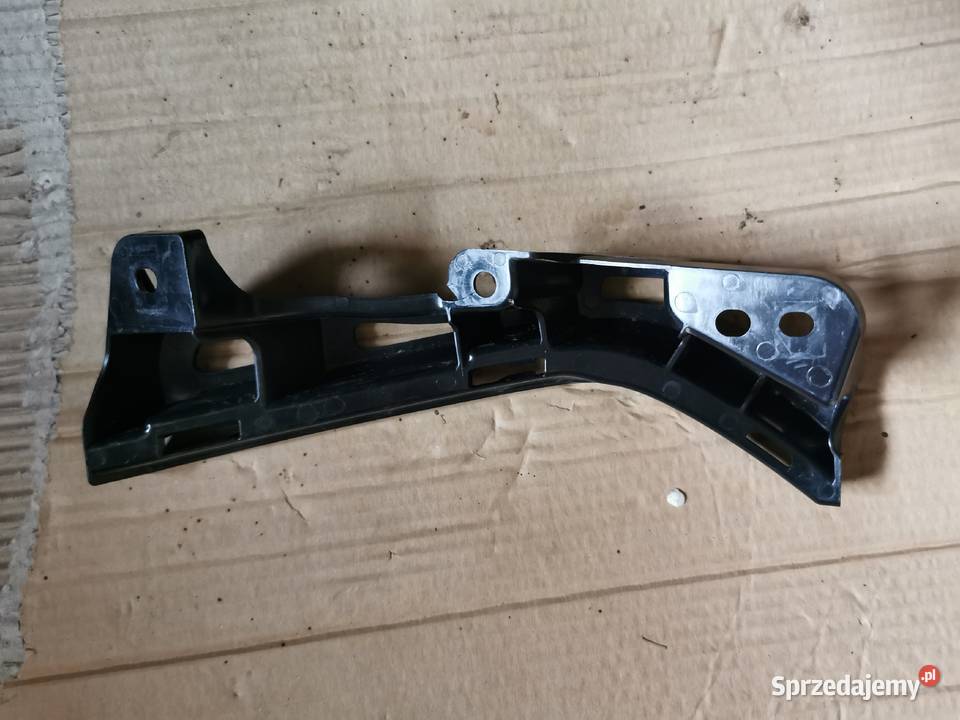 ślizg zderzaka lampy przód prawy suzuki swift wielkopolskie Międzychód
