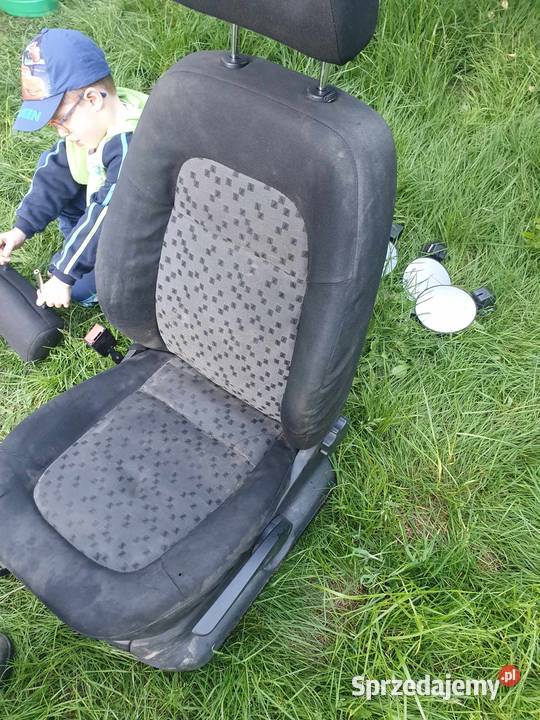 Fotel lewy kierowcy Skoda Fabia I 0007 bez osobowe Wyposażenie wnętrza