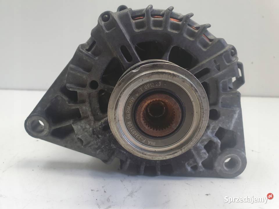 Hyundai i30 16 CRDI ALTERNATOR valeo 2611067 lubelskie Janów sprzedam