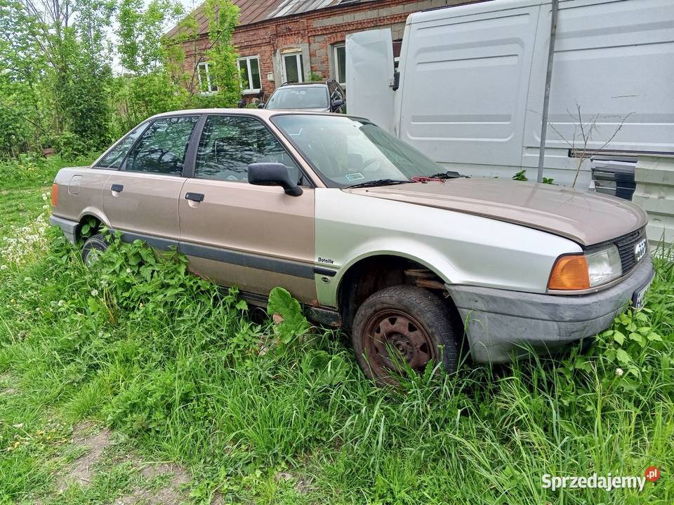 Audi 80 uszkodzony Audi mazowieckie Czermno