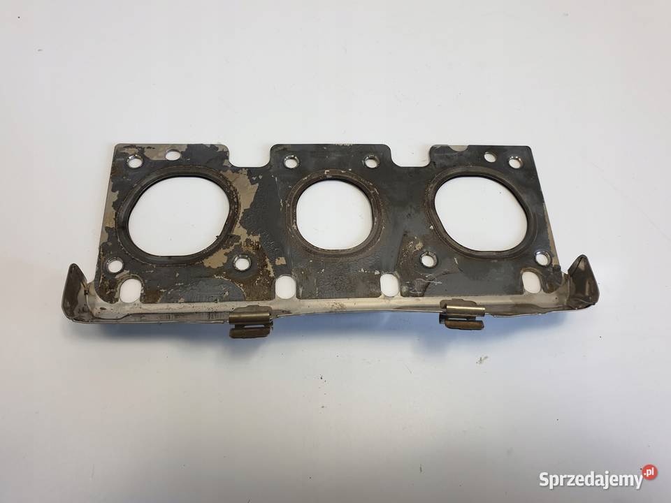 Mercedes W205 30 V6 OSŁONA TERMICZNA A2761420380 osobowe Uszczelki silnika i osprzętu lubelskie