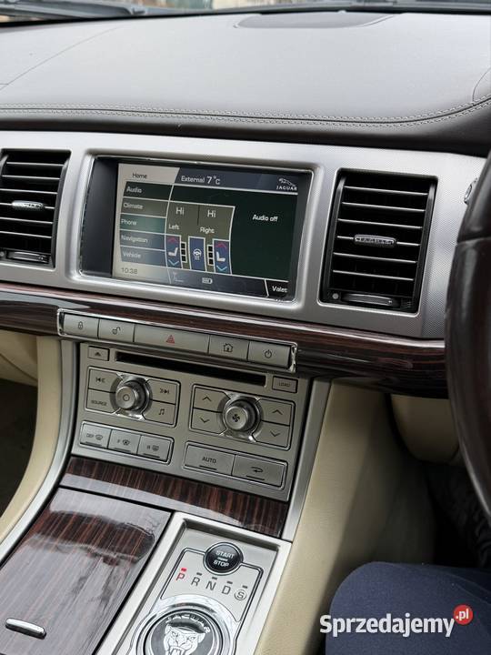 Jaguar XF 30 diesel 350 Anglik Radomsko