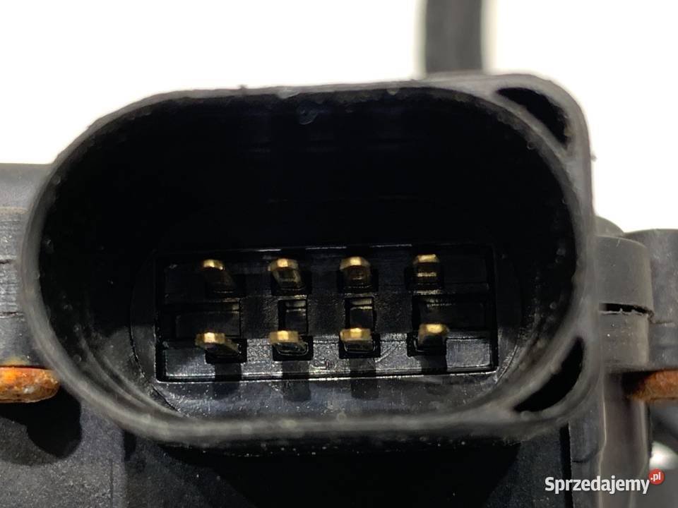 ZAMEK DRZWI PRAWY PRZÓD VW PASSAT B5 Hatchback Zamki, wkładki i kluczyki