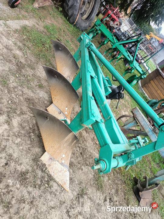 Pług Grudziądz 3skibowy Sredni wysoka slupica Jasło sprzedam
