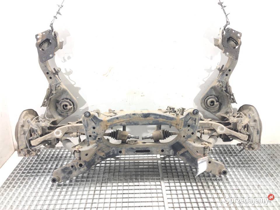 BELKA TYŁ RENAULT KADJAR Hatchback TYLNA Belki zawieszenia sprzedam