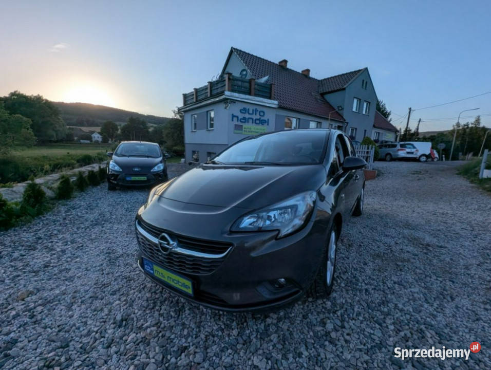 Opel Corsa 14 benzyna 5 drzwi pakiet zimowy bez czujnik parkowania dolnośląskie Kamienna Góra sprzedam