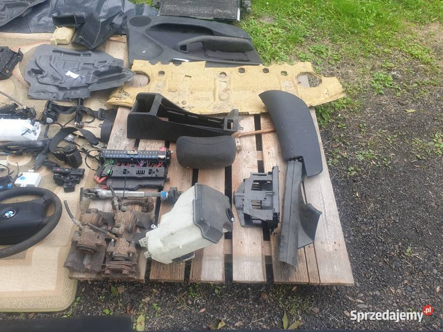 Części BMW 3 E46 2002r 316 318 polift rożne