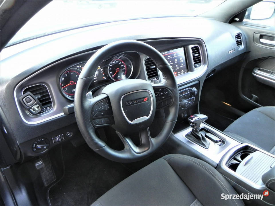 Dodge Charger SRT 64 HEMI 492 automat 4 NOWA V światła do jazdy dziennej Rzeszów sprzedam