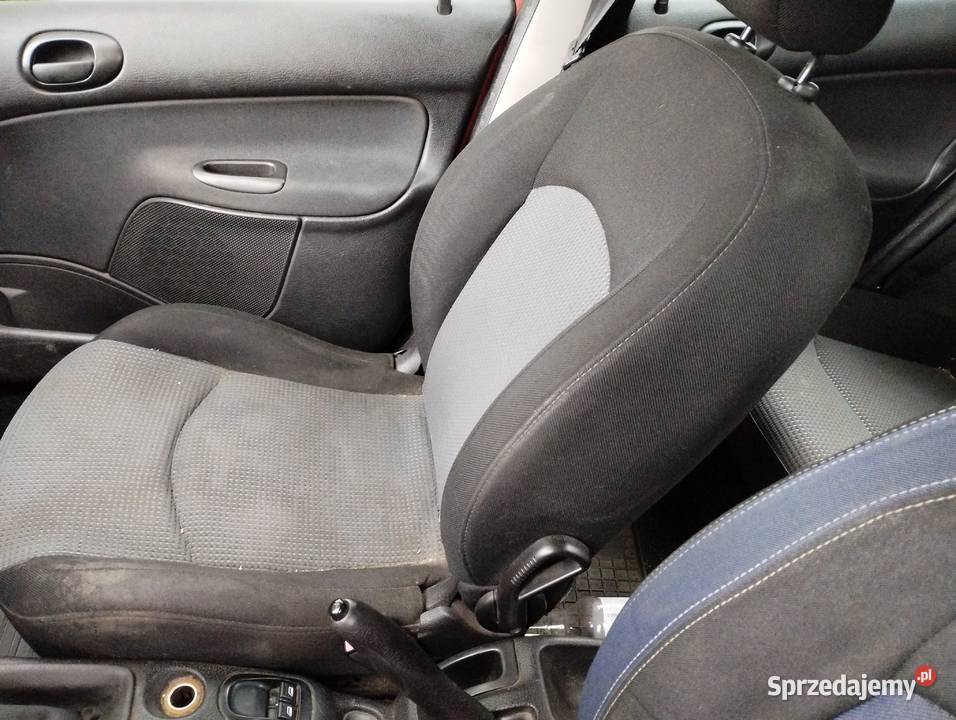 Peugeot 206 na części 16hdi 5drzwi Rok produkcji 2003 Samochody na części śląskie