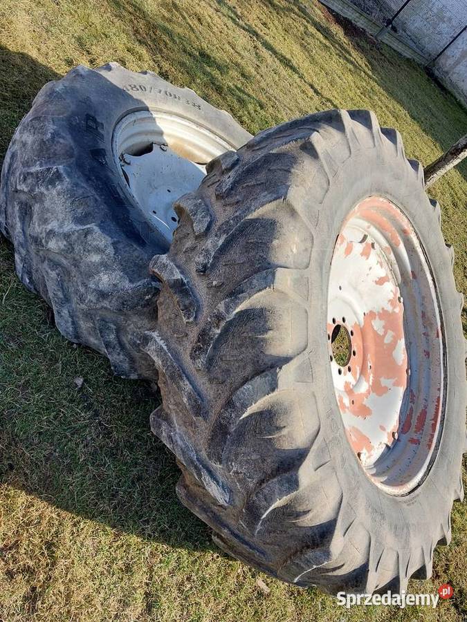 Koła 48070 R38 łódzkie Krzewiny