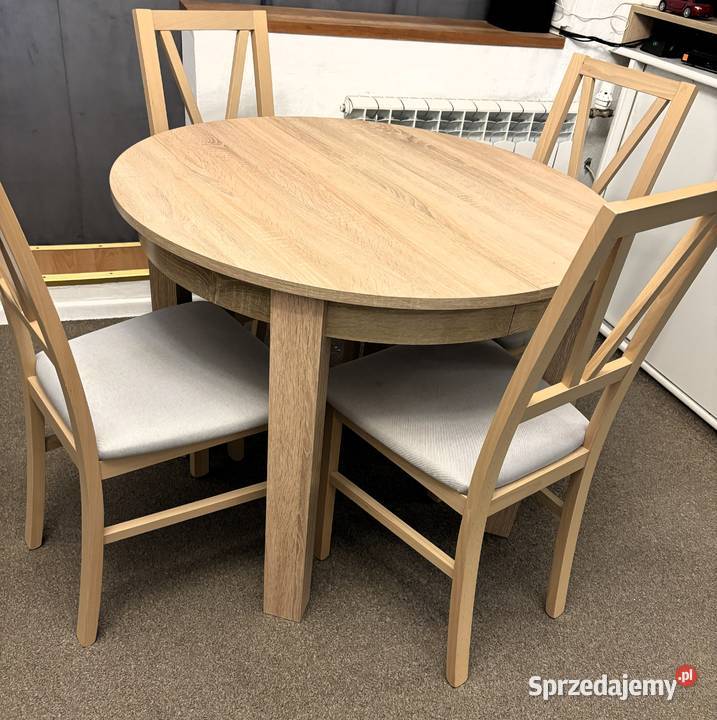 Okrągły rozkładany stół 4 krzesła