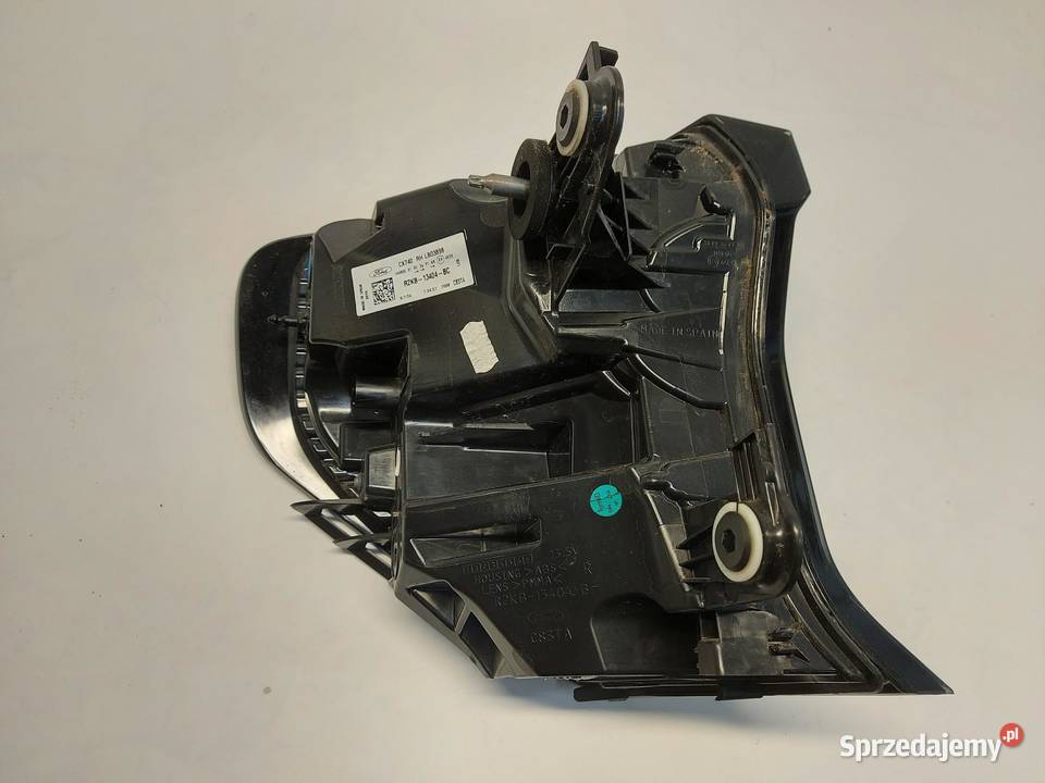 Ford Explorer VII R2KB LAMPA PRAWY TYŁ