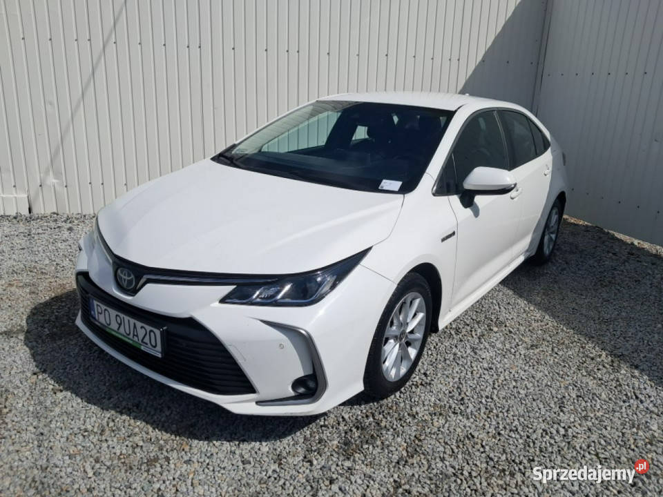 Toyota Corolla Poleasingowe BZ Seria E16 2012 4/5 Corolla Komorniki