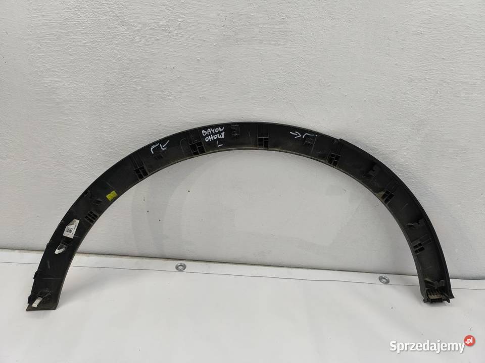 LISTWA BŁOTNIKA LEWY TYŁ HYUNDAI BAYON