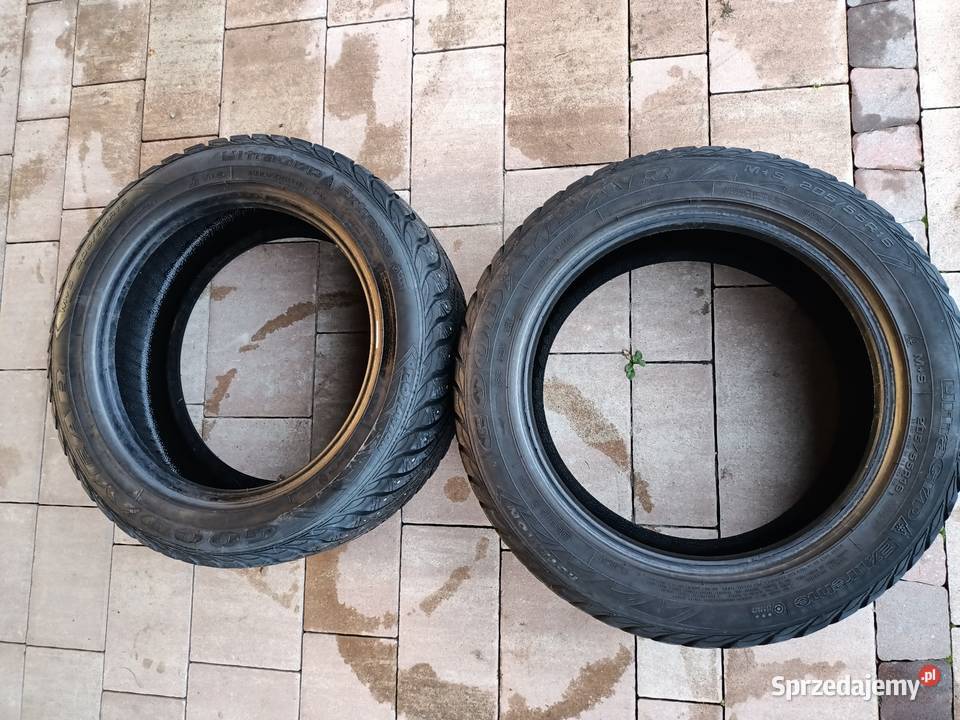 Opony Zimowe Kolce 20555 16 Goodyear Ultragrip zima