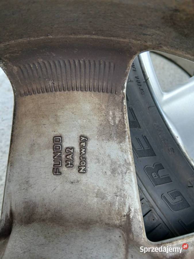 4x Felgi aluminiowe 4F0601025E Audi A4 B6 75Jx17 Szczerbice