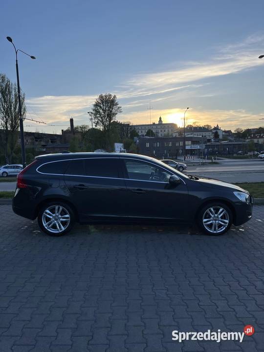 Volvo V60 20 163 5 cylindrowy Drivee wersja