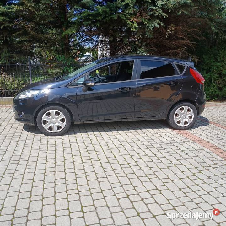 Ford Fiesta mk7 Rok produkcji 2011 Fiesta Rzeszów