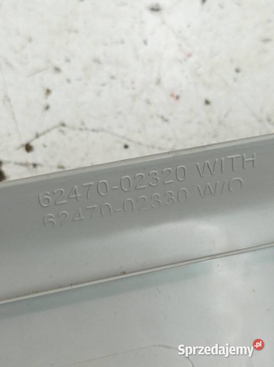 OSŁONA SŁUPKA C LEWA PRAWA KPL SEDAN E16 E17 E18