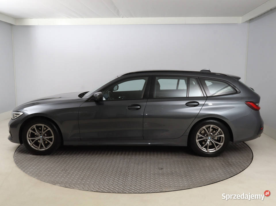 BMW 3 318 i asystent pasa ruchu Bielany Wrocławskie