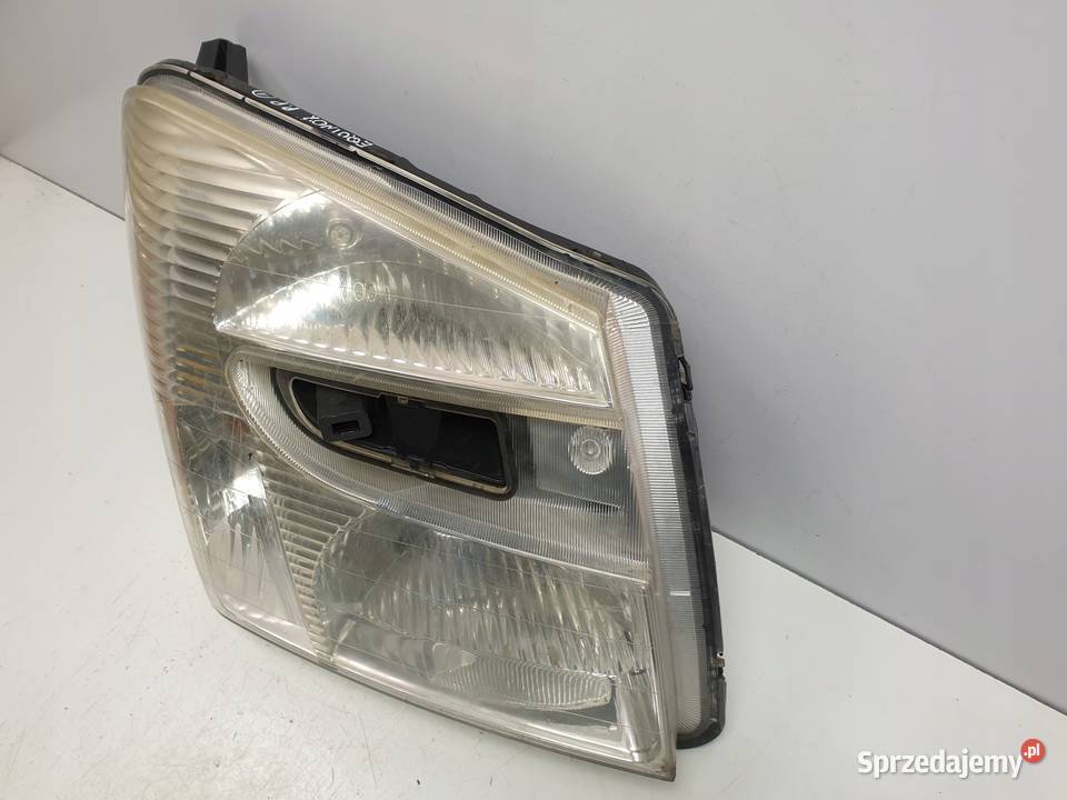 Chevrolet Equinox PRZEDNIA LAMPA PRAWA prawy Janów sprzedam