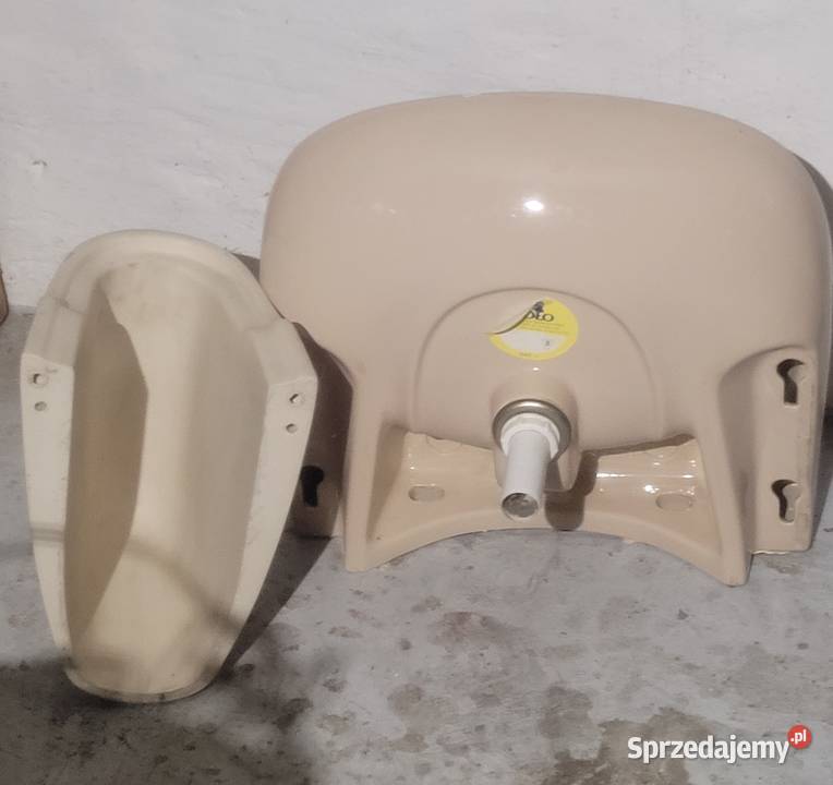 Umywalka ceramiczna ścienna z półpostumentem łódzkie