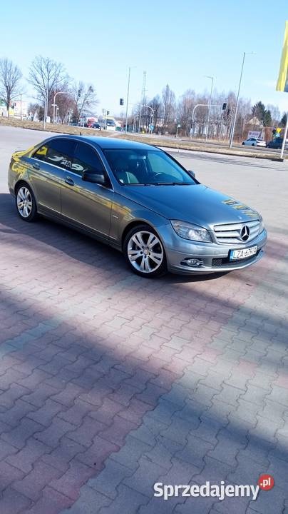 Mercedes w204 220cdi Rok produkcji 2007 Zielone