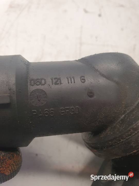 OBUDOWA TERMOSTATU AUDI VW 20 TFSI 06D121111G Przystajń