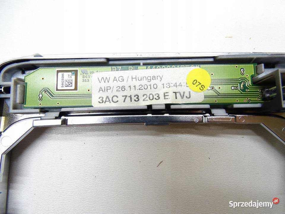 RAMKA ZMIANY BIEGÓW VW PASSAT CC 3AC713203E