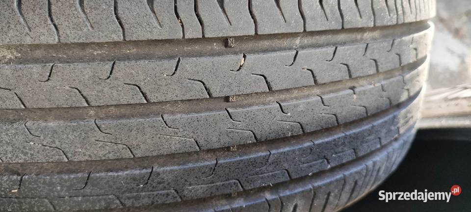 Opony Continental 21560 R17 4 sztuki letnie 60 sprzedam