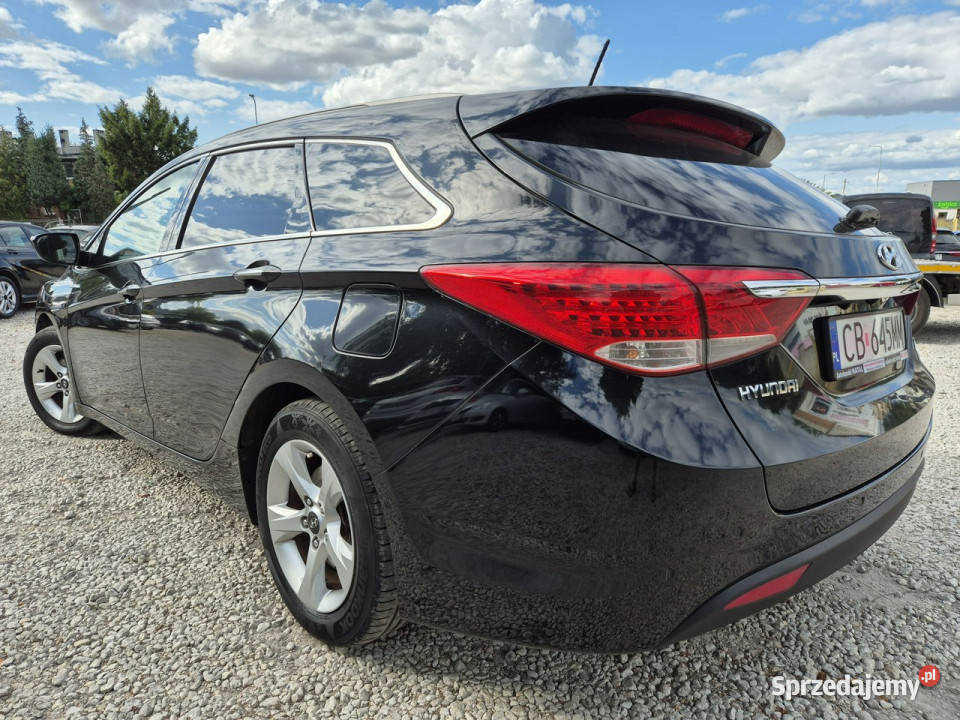 Hyundai i40 Navi Kamera 20 Benz Serwis ABS sprzedam