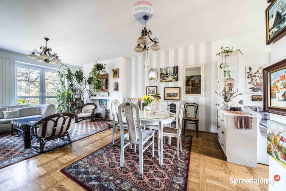 Dom z ogrodem i garażem Baranowo 178 m mieszkalny