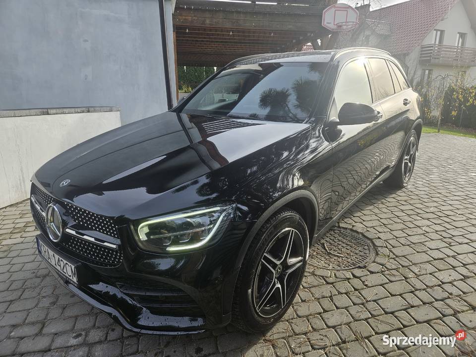 Mercedes glc 200d 4matic amg