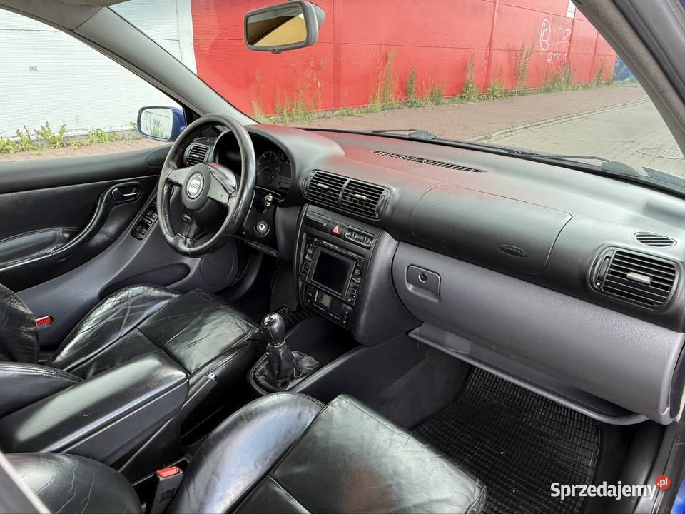Seat Leon TopSport 19 TDI 110 2001r Stan Leon