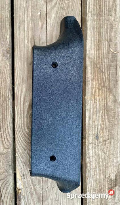 MercedesBenz W123 1982 Osłona słupka B czarna Łagiewniki