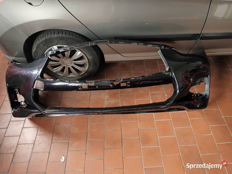 Skorupa zderzaka Infiniti q30 Bochnia