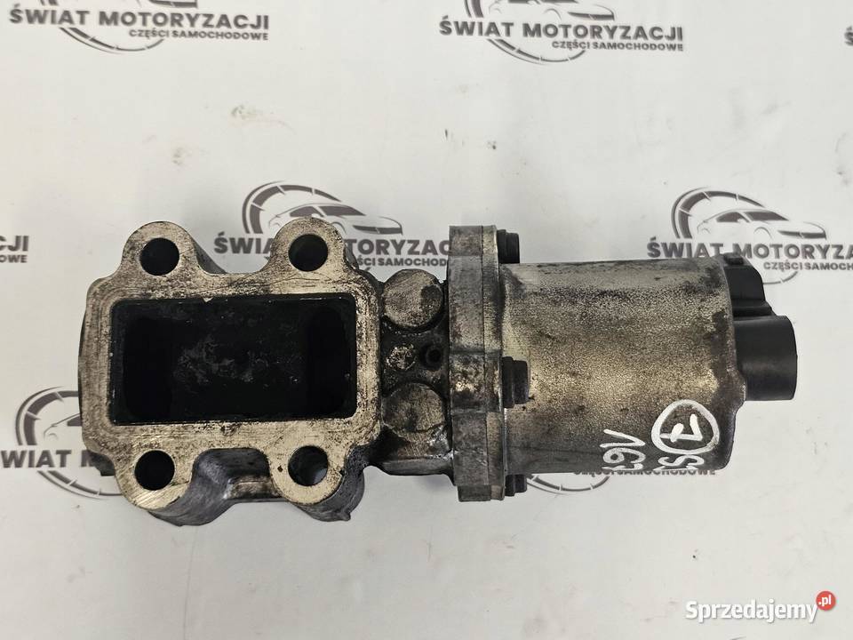 LEXUS IS 22 D 2ADFHV 177 06r zawór EGR świętokrzyskie