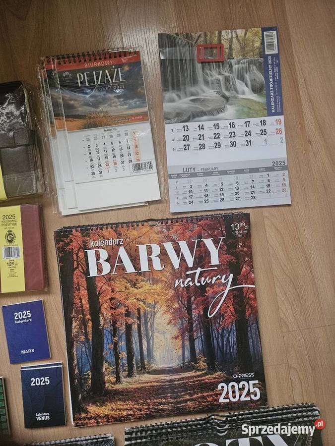 Kalendarze 2025 r zrywane książkowe mini i inne sprzedam